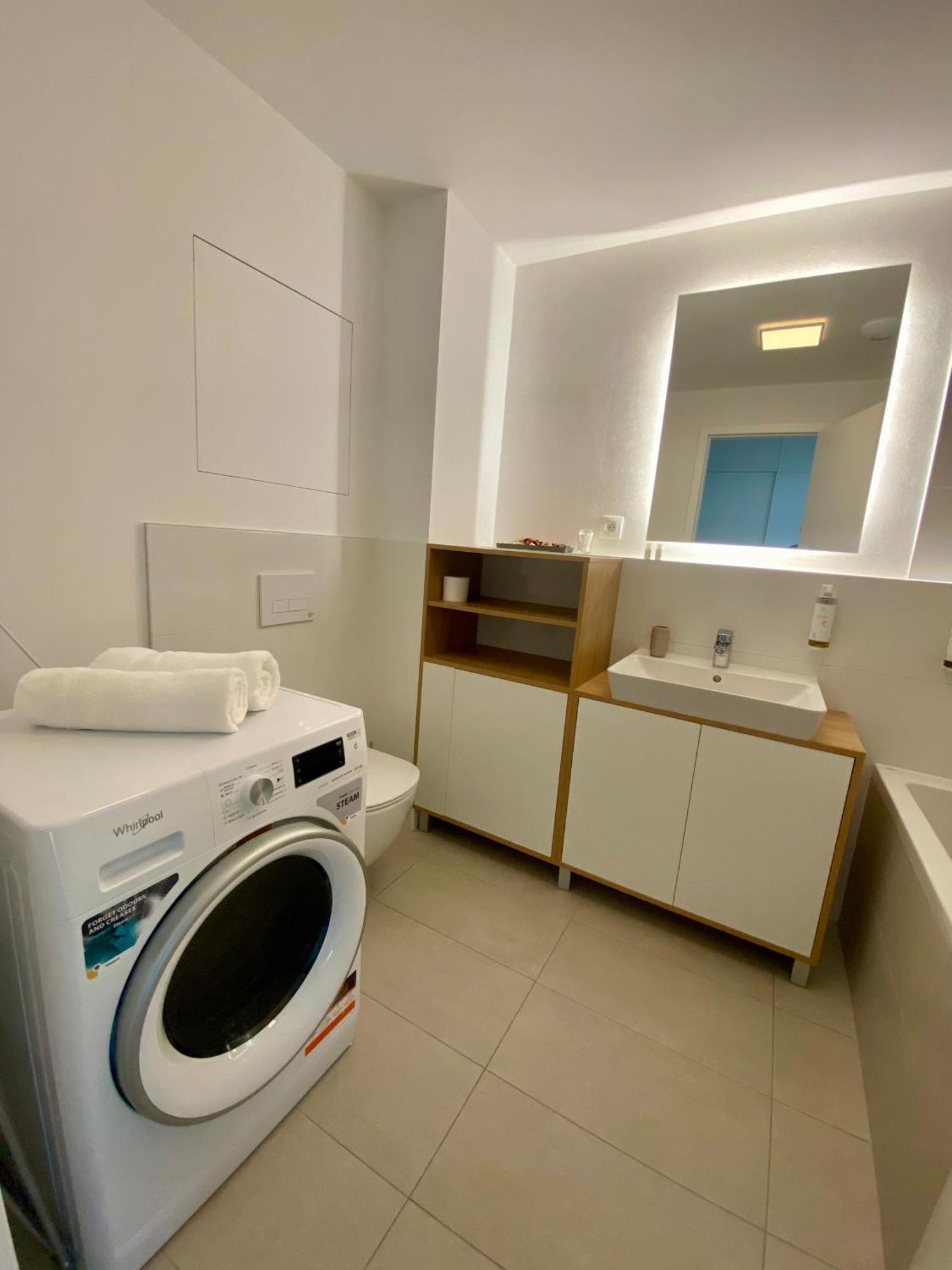 Danubius Apartments براتسيلافا الغرفة الصورة